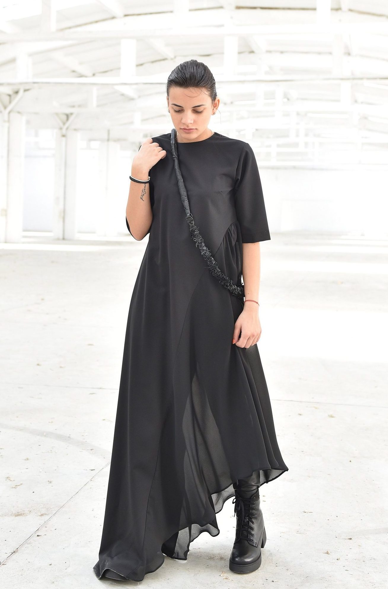 black tunic dress with sleeves