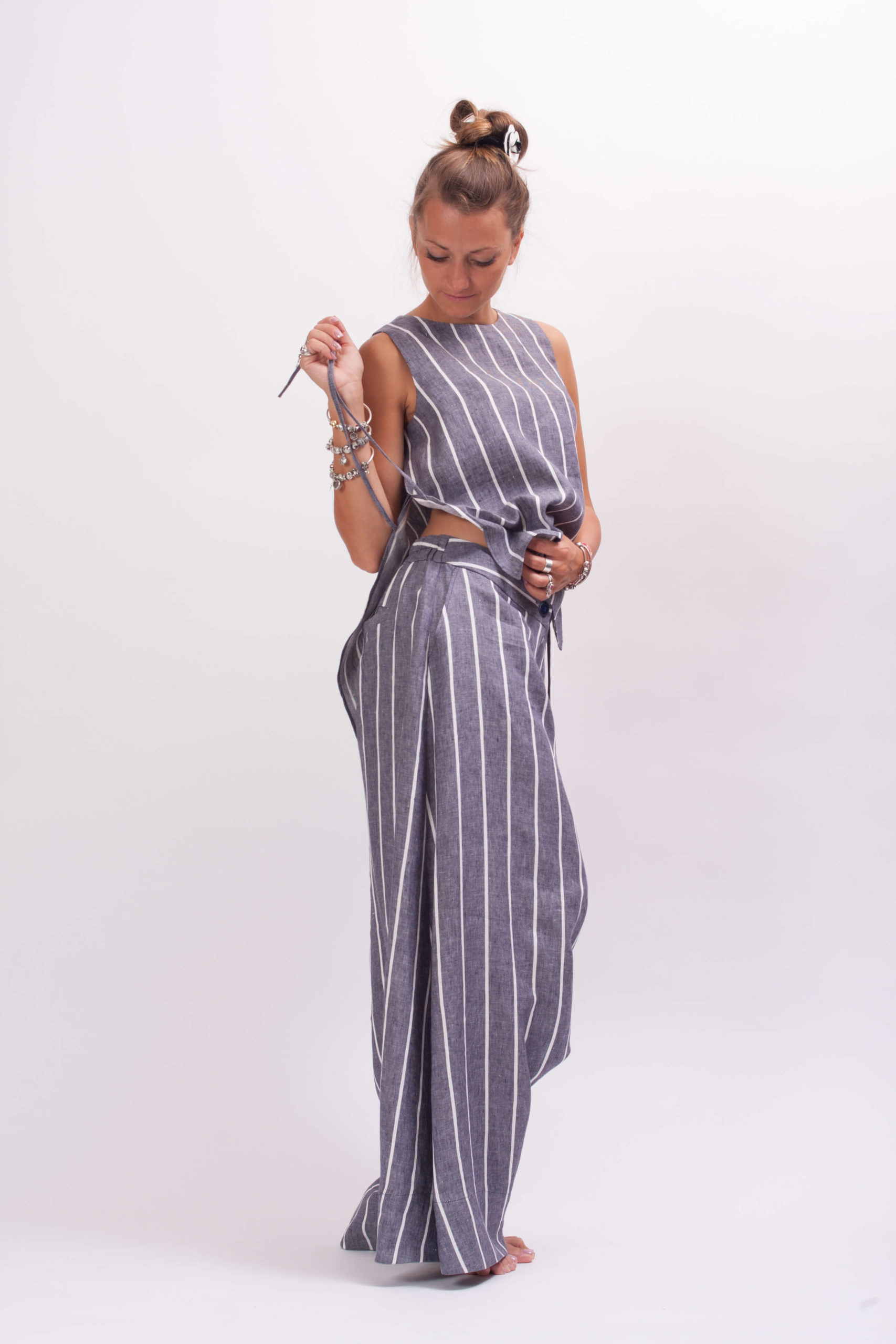 Wide-cut Pull-on Pants - Black/striped - Ladies | H&M US